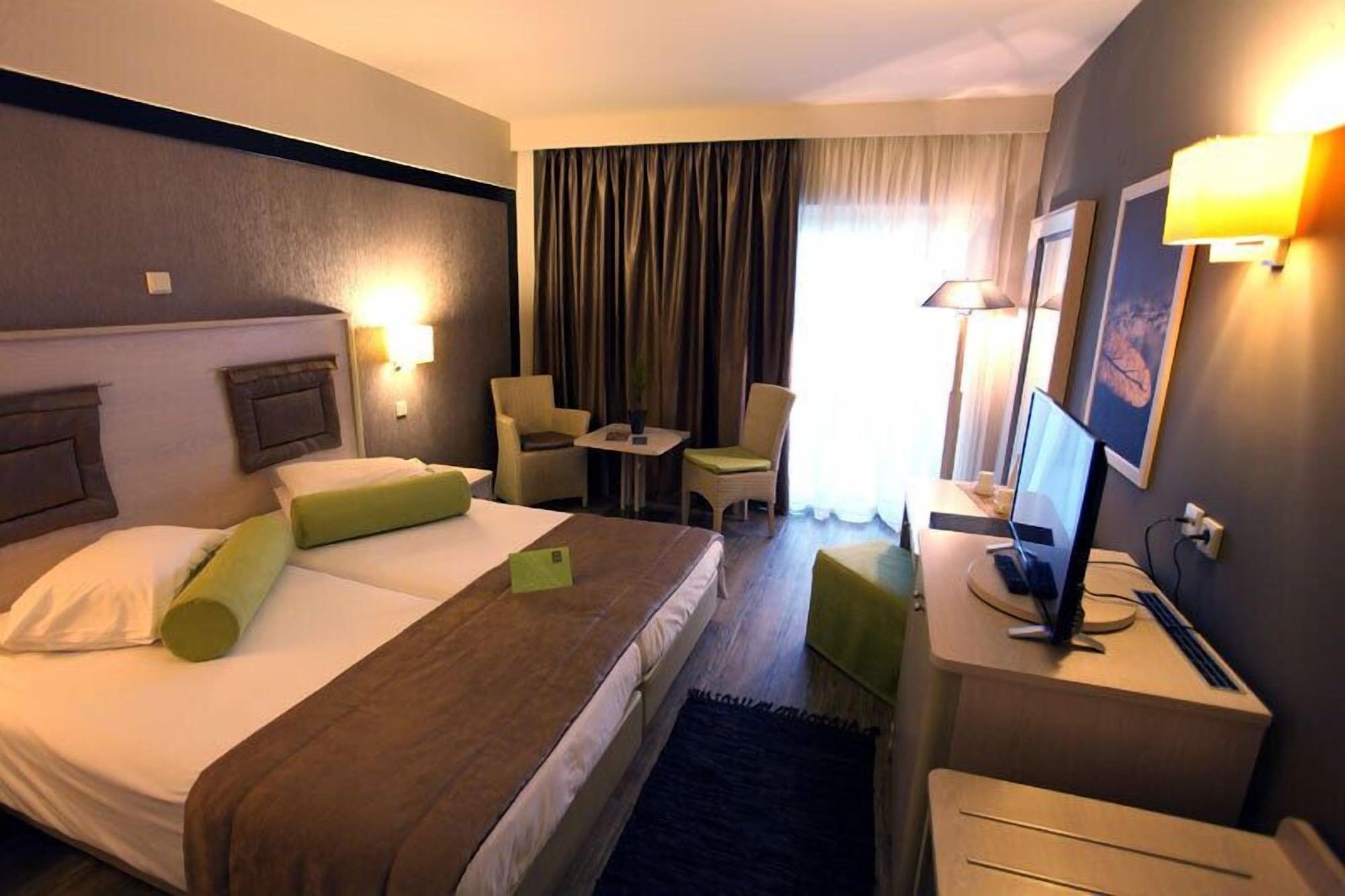 Dion Palace Resort And Spa 里托楚伦 外观 照片