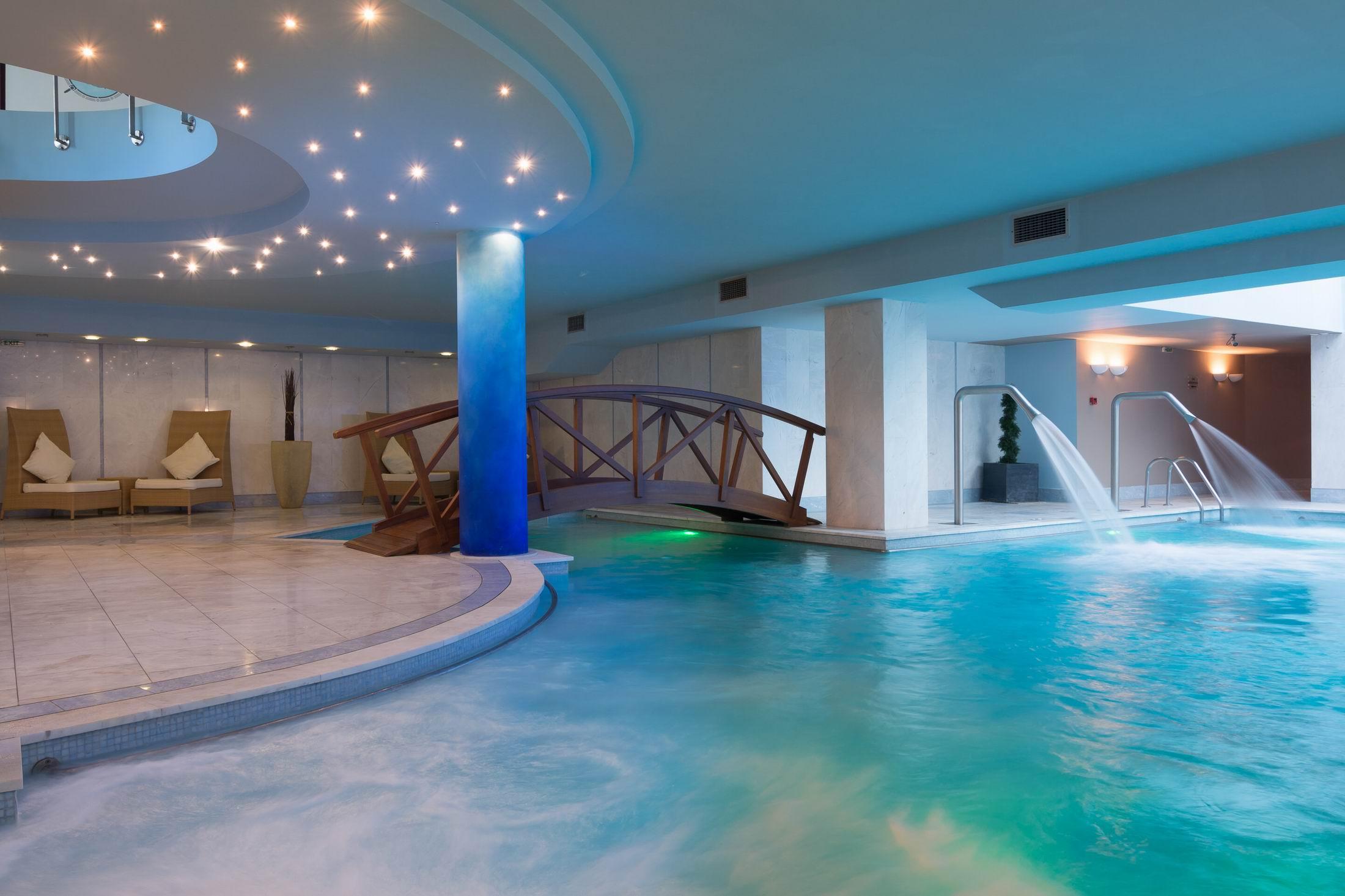 Dion Palace Resort And Spa 里托楚伦 外观 照片